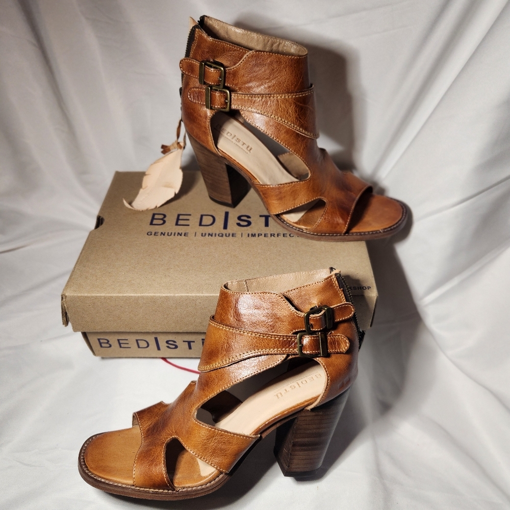 Bed Stu Ida F386012 Womens Brown Leather Hook & Loop Heeled Sandals Shoes -NWT